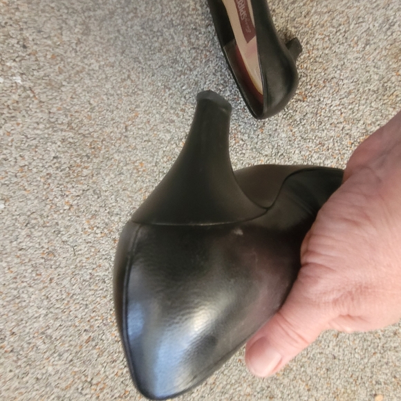 Easy Spirit navy blue leather comfort pumps - Picture 5 of 6